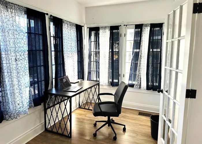 Apartment Downtown Retreat - Cozy First Floor Columbus