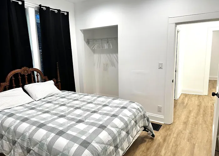Downtown Retreat - Cozy First Floor * Columbus
